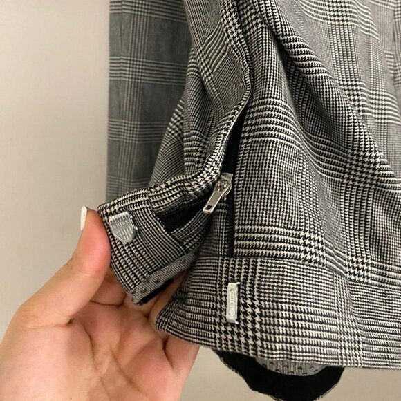 Tommy Hilfiger Plaid Pants - Picture 2 of 3